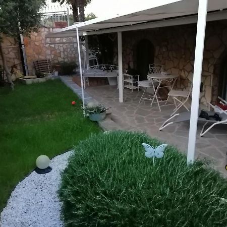 Casa In Collina "La Farfalla" Riparbella Dış mekan fotoğraf