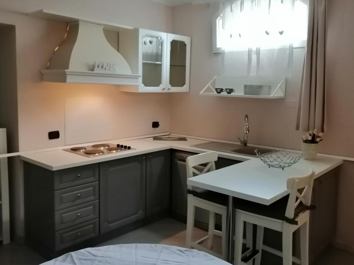 Casa In Collina "La Farfalla" Riparbella Dış mekan fotoğraf