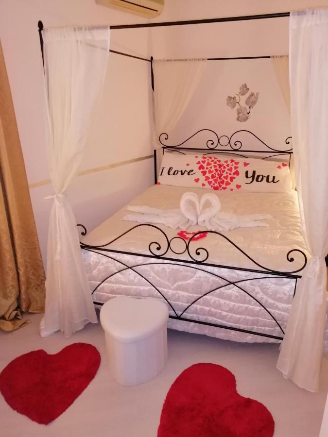 Casa In Collina "La Farfalla" Riparbella Dış mekan fotoğraf