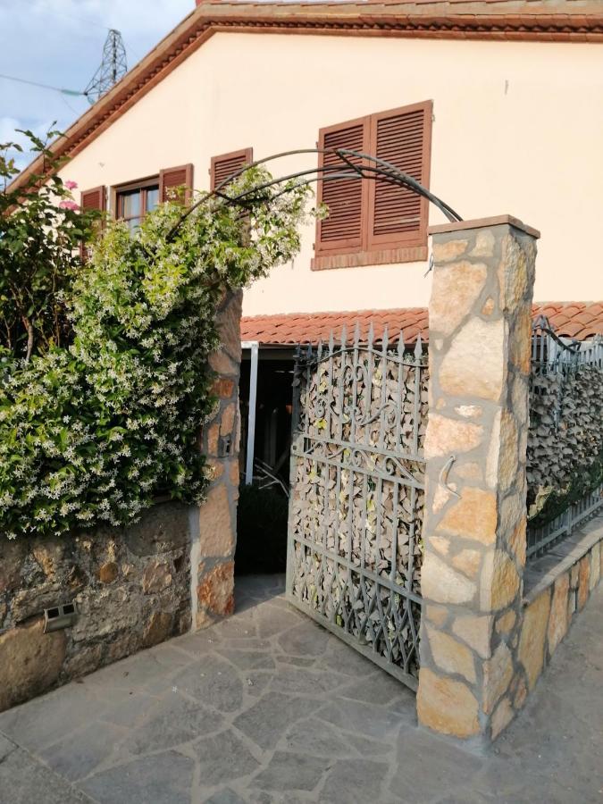 Casa In Collina "La Farfalla" Riparbella Dış mekan fotoğraf