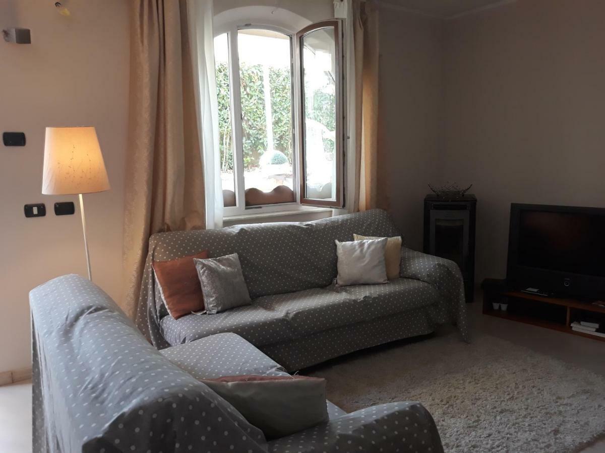 Casa In Collina "La Farfalla" Riparbella Dış mekan fotoğraf